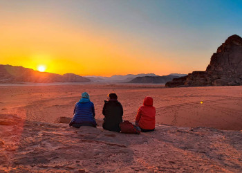 Sonnenuntergang im Wadi Rum 