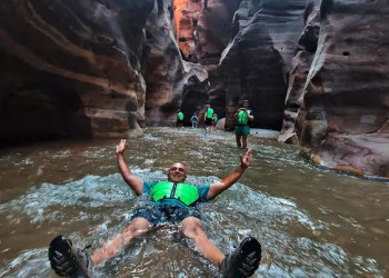 Wanderung im Wadi Mujeb 
