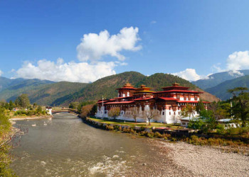 Der Punakha Dzong in Punakha 