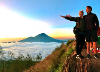 Sonnenaufgang auf dem Mount Batur 