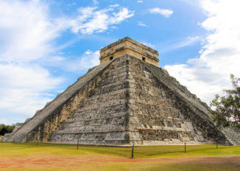 Pyramide des Kukulcán in Chichén Itzá 