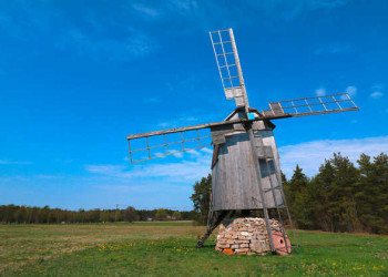 Windmühle auf der Insel Saaremaa 
