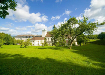 Außenansicht Kloster St. Josef 