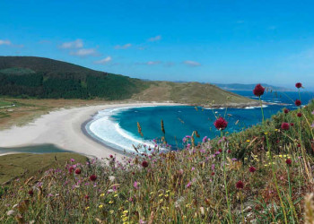 Einsamer Strand in Galicien 