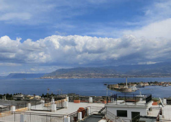 Blick auf Messina 
