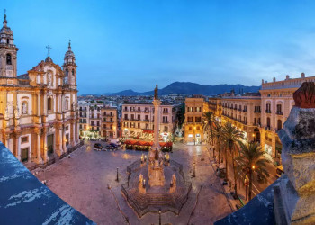 Palermo Piazza San Domenico 