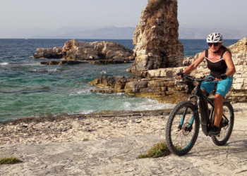 EU_AA_Kreta West_GRM21_ Radler am Mee