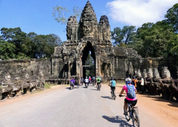 Radeln durch Angkor Wat
