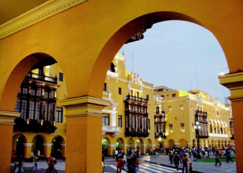 Die Plaza Mayor in der Altstadt von Lima