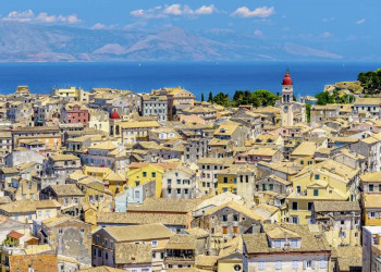 Blick auf die Altstadt von Korfu-Stadt