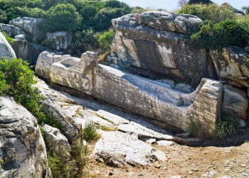 Die antike Marmorstatue von Melanes auf Naxos