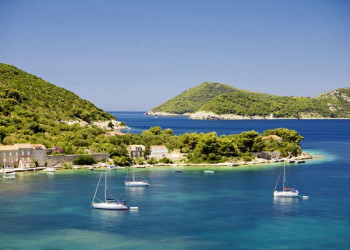 Die Küste Kroatiens gehört mit ihren Inseln und Buchten zu den schönsten in Europa