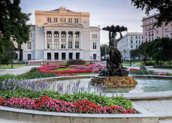 Das Opernhaus in Lettlands Hauptstadt Riga
