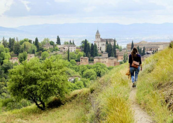 Neue Perspektiven auf die Alhambra auf Ihrer Rundreise durch Andalusien