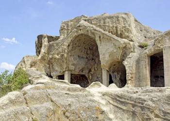Die Höhlenstadt Uplisziche in Georgien