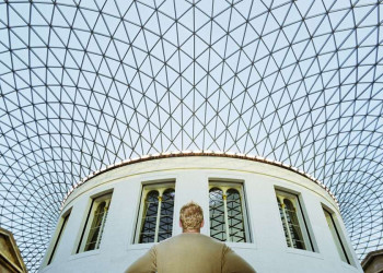 Im Hof des British Museum in London