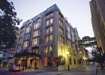 Hotel Fundador (Standard) in Santiago