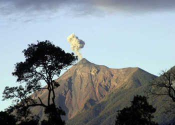 Der Vulkan Fuego bei Antigua