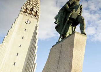 Die Hallgrimskirche, Wahrzeichen von Reykjavik