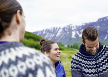 Gemeinsam erleben wir auf Island echte Outdoor-Abenteuer