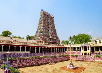 Der bunte Sri-Minakshi-Tempel in Madurai