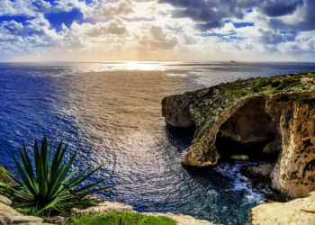 Einfach atemberaubend - der Blick zur Blue Grotto bei den Dingli Cliffs