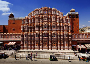 Bis heute unverändert geheimnisvoll: der Palast der Winde in Jaipur