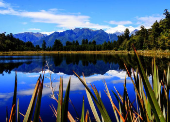 Im See spiegeln sich die beiden höchsten Berge Neuseelands - wow!