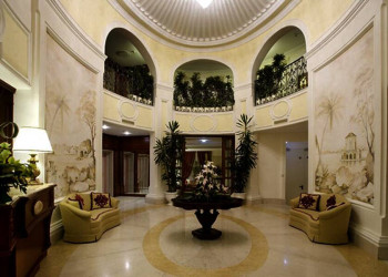 Das Hotel Palazzo Alabardieri in Neapel