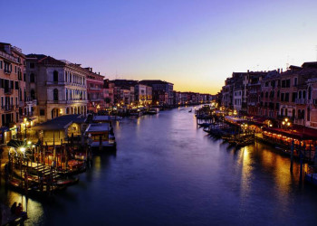 Der Canal Grande im Abendlicht