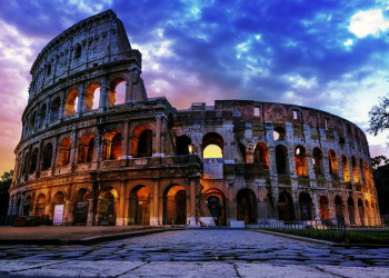 Ein Wahrzeichen der Stadt Rom: das Kolosseum