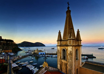 Die Marina Corta in Lipari-Stadt