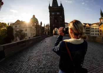 Auf der Karlsbrücke in Prag