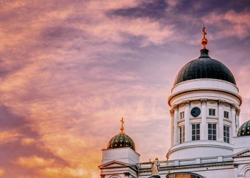 Helsinkis Kathedrale im Winterlicht