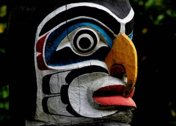 Wir lernen das Erbe der Ureinwohner, der First Nations, näher kennen