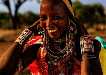 Massaifrau im Ngorongoro-Schutzgebiet