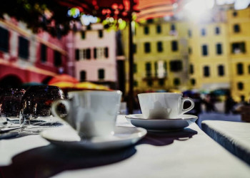 Kaffeepause auf der Piazza