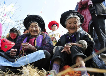 Traditionelle Kleidung