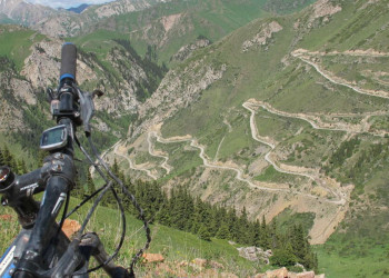 Bergstraße vom Mountainbike aus
