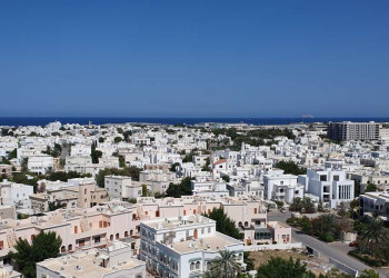 Stadtansicht am Meer