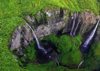 Wasserfall-Luftaufnahme