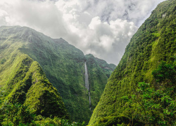 Wasserfall in den Bergen