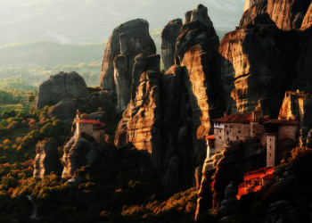Die spektakulär gelegenen Meteoraklöster