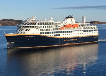 Die Havila Polaris auf See