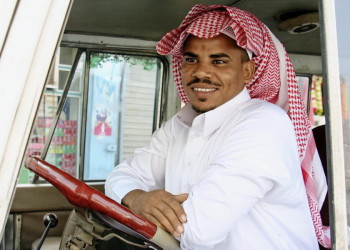 Ein Fahrer in Saudi-Arabien