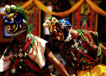 Maskentanz in Bhutan