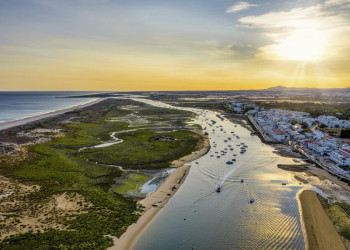Sonnenuntergang über der Ria Formosa, Algarve