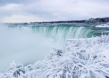 Ein echtes Frost-Spektakel - die Niagarafälle im Winter!