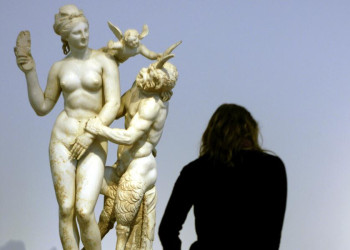 Statue im Nationalmuseum in Athen