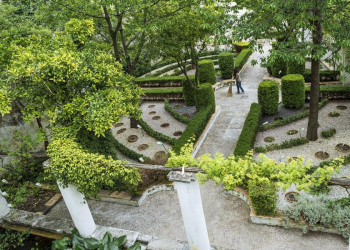 Lehrgarten Giardino della Minerva in Salerno